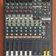Soundcraft epm6 + Case Thomann · Valencia · 230 €