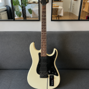 Casio Mg 510 guitarra MIDI · Madrid · 549 €