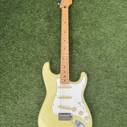Fender Stratocaster Player II con mejora · Sevilla · 620 €