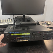Roland JV-1080 64-Voice Synthesizer Module 1994 - 2001 - Black · Barcelona · 295 €