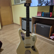 Cambio Fender Jaguar Johnny Marr · A Coruña