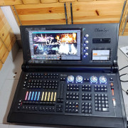 Mesa de Iluminación ChamSys MagicQ MQ250M · Bizkaia · 20500 €