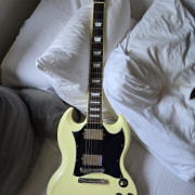 GIBSON SG STANDARD *Reservada* · Madrid · 1190 €