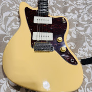 Sire J3 larry carlton · SC Tenerife · 220 €