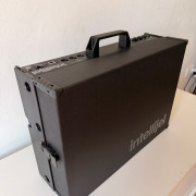 Intellijel 7U Performance Case 84HP (Black) + PSU