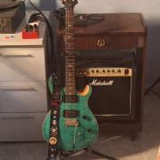 Vendo tres guitarras PRS SE CE 24, EPIPHONE LES PAUL CUSTOM EBONY Y UNA EPIPHONE 335