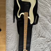 Fender P Bass MN BPG · Cantabria · 530 €