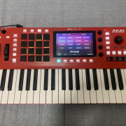 Akai MPC Key 37 + Decksaver