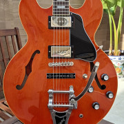 Epiphone ES-335 BIGSBY Watermelon. · Alicante · 775 €