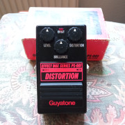 Cambio GUYATONE DISTORSION VINTAGE por ELECTRO HARMONIX MICROPOG · Madrid