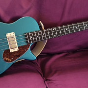 Gretsch G2229B Electromatic Junior Jet Bass II FSR Ocean Turquoise · Lugo · 475 €