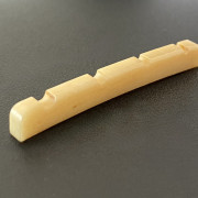 Cejuela Hueso Fender Precision Bass 42mm · Badajoz · 15 €