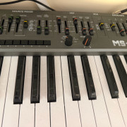 Behringer Ms-1 · Madrid · 200 €