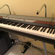 Piano eléctrico KORG SP-250 · Zamora · 550 €