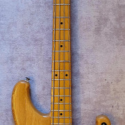 Ibanez RB620 Roadstar II Bass. Made in Japan (FujiGen), año 1983 · Alicante · 550 €