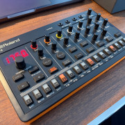 Roland AIRA Compact T-8 · Barcelona · 150 €