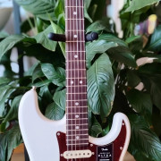 Guitarra Fender Ultra Stratocaster · Madrid · 1950 €