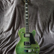 Hagstrom Super Swede con maleta