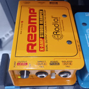 Radial X-AMP active re-amplifier