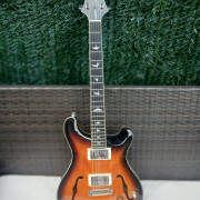 PRS semihollow Sunburst SE · Bizkaia · 700 €