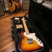 Fender Telecaster Thinline AMERICAN DELUXE 2015 · Gipuzkoa · 1500 €