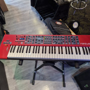 Nord WAVE 2 + estuche thon · Navarra · 2499 €