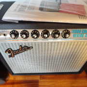 Fender 68 Custom Vibro Champ · A Coruña · 750 €