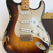 Fender Custom Shop 60th Ann. 1954 Stratocaster - 3.2kg - Cuerpo 1 pieza · Valencia · 3300 €