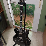 GUITARRA JAZZ DONNER DJP-1000 - color Negro · Málaga · 245 €
