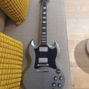 Gibson SG Standard Silver · Valencia · 1100 €