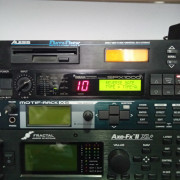 Yamaha SPX 1000 + Alesis Data Disk ENVIO INCLUIDO · Jaén · 220 €