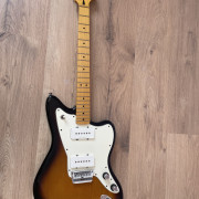 Squier Jazzmaster Vintage Modified Sunburst 2 Tone · La Rioja · 250 €