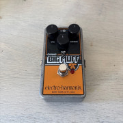 Big Muff Op Amp Fuzz pedal de Electro Harmonix