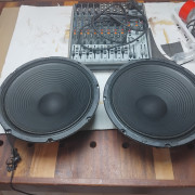 cambio o vendo equipo de sonido – mesa de mezclas + 2 altavoces 12" · Murcia