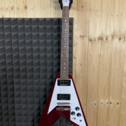 Edwards Flying V · Madrid · 1100 €