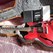 Gibson ES-335 Dot Memphis Satin Cherry · Gipuzkoa · 2450 €