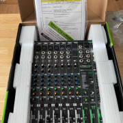 Mackie PRO FX 12v3 · Almería · 230 €
