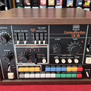 Roland CR-78 · Girona · 1890 €