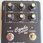 tc electronic Combo Deluxe 65' Preamp · Málaga · 100 €
