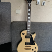Epiphone Les Paul CUSTOM PRO · Madrid · 800 €