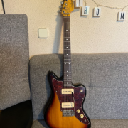 Guitarra J&D tipo Jaguar/Jazzmaster · Madrid · 100 €