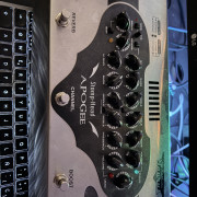 Taurus Stomp-Head Apogee-Cabezal valvular formato pedalera 90W/40W/20W/12W · Cádiz · 400 €