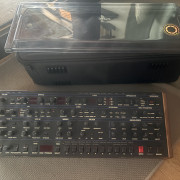 Sequential circuits OB6 rack con tapa y bolsa · Barcelona · 1800 €