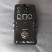 Ditto looper stereo como nuevo · Araba · 45 €