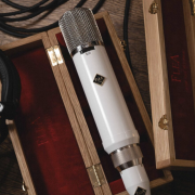 Flea M 251 Tube (nuevo sin desprecintar) · Madrid · 3995 €