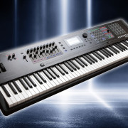Kurzweil K2700 (+ extras)