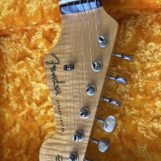 Fender Strat Custom Shop LTD 61 Hardtail JRN · Madrid · 3600 €