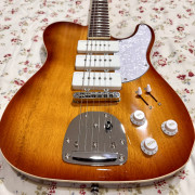 Vintage REVO Series Trio Electric Guitar ~ Honeyburst · SC Tenerife · 390 €