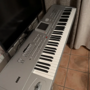 Korg pa1x pro élite · Valencia · 500 €