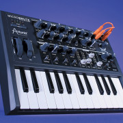 Arturia Microbrute · Barcelona · 175 €